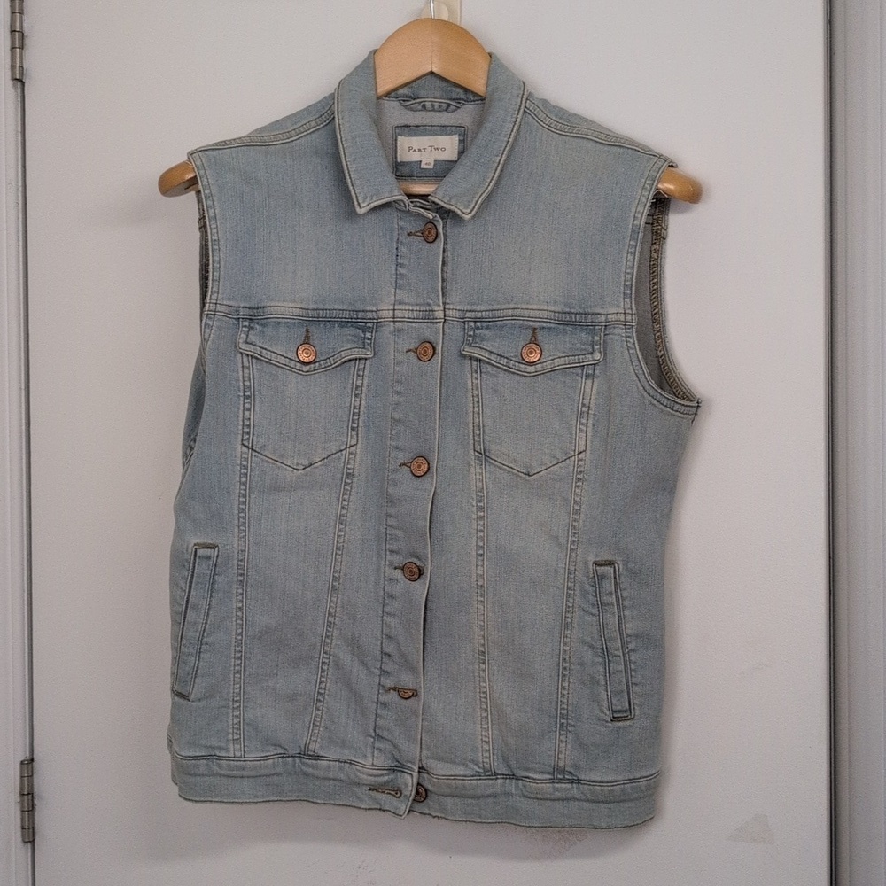 PART TWO JEAN JACKET SIZE 40